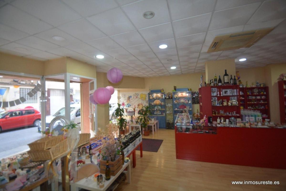Propiedades en venta y alquiler en España photo 4