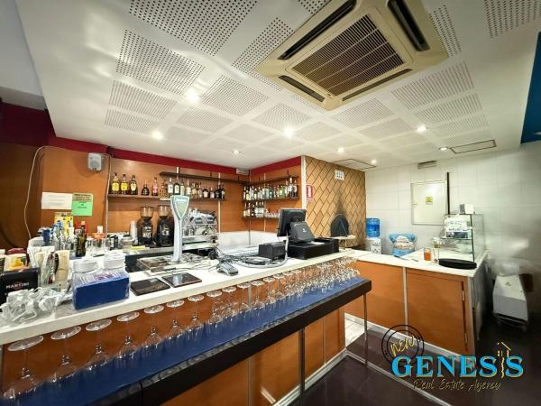 Asador, bar en Calle Francesc Bisbe, 65, Urbanizaciones, Guardamar del Segura photo 4