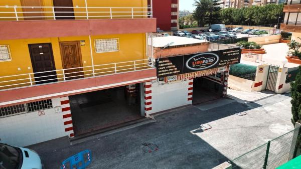 Local en Calle Primavera, Pueblo Levante, Benidorm photo 2