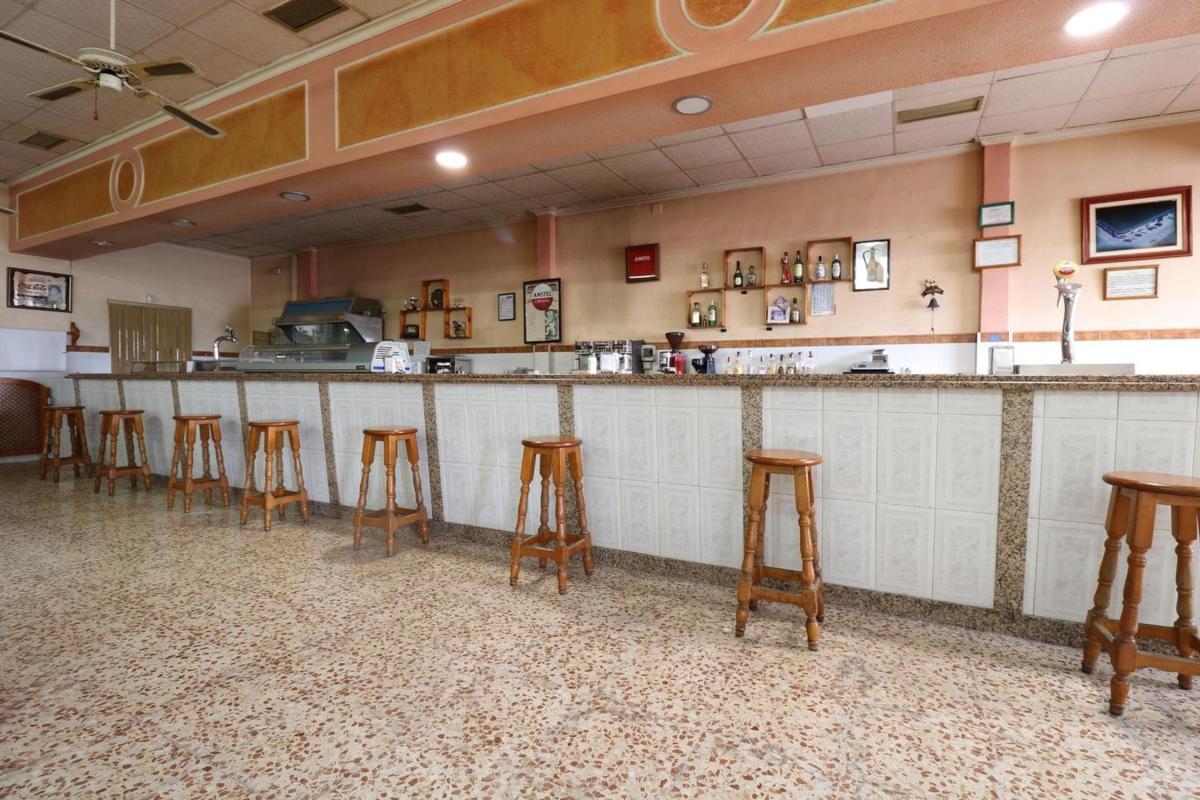 Propiedades en venta y alquiler en España photo 3