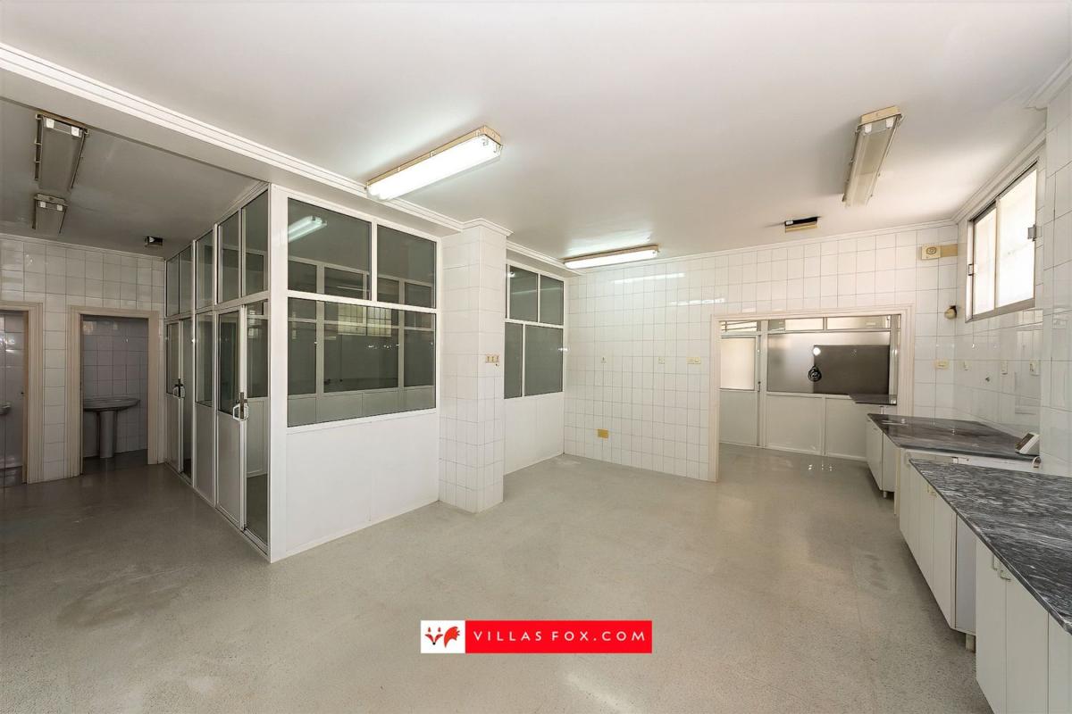 Недвижимость на продажу и в аренду в Испании photo 4