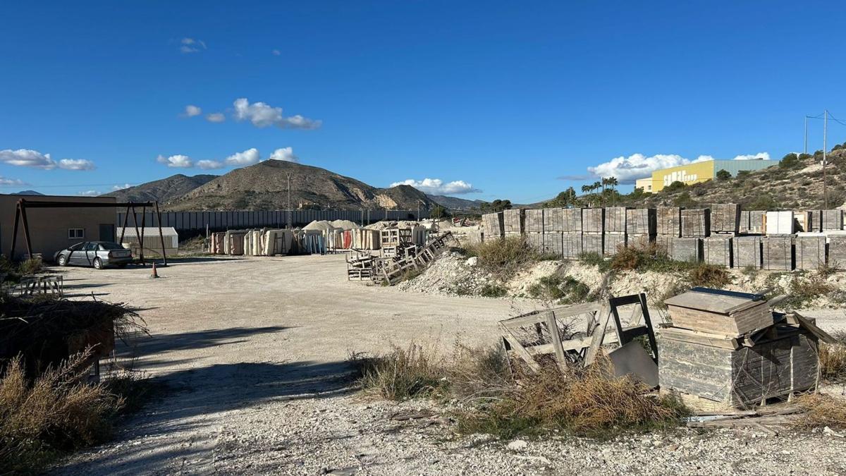 Propiedades en venta y alquiler en España photo 2