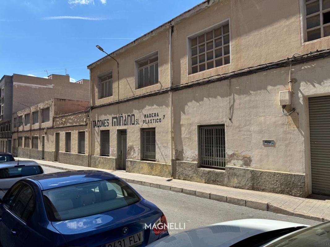 Propiedades en venta y alquiler en España photo 2