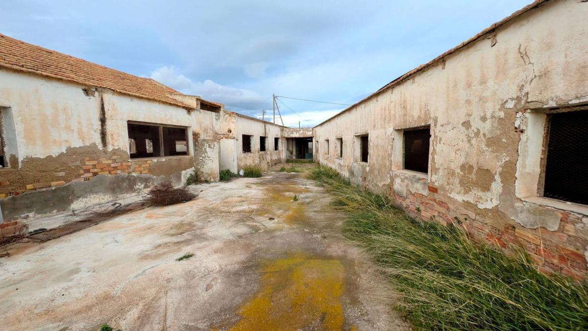Properties for sale and rent in Spain photo 4