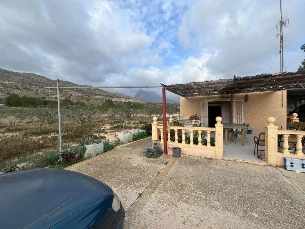 Propiedades en venta y alquiler en España photo 2