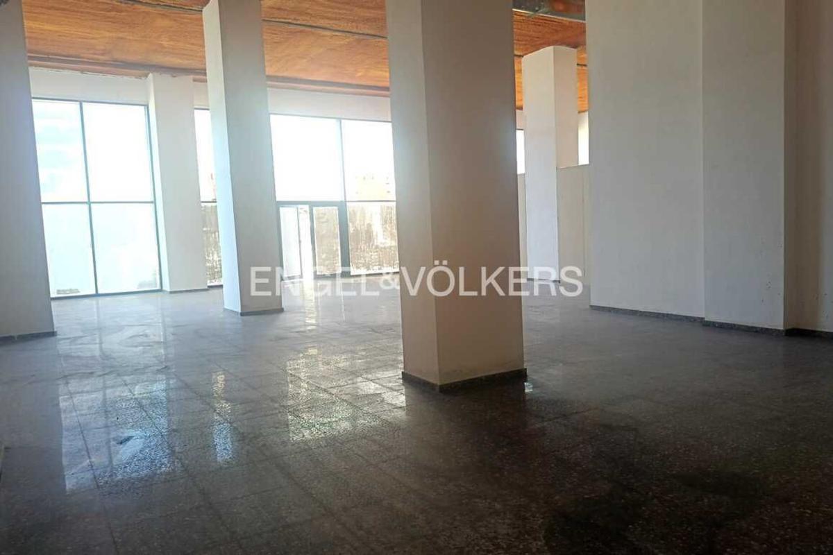 Properties for sale and rent in Spain photo 4