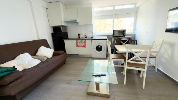 Local en Avenida Juan Fuster Zaragoza, Zona Rincón Bajo, Benidorm photo 1