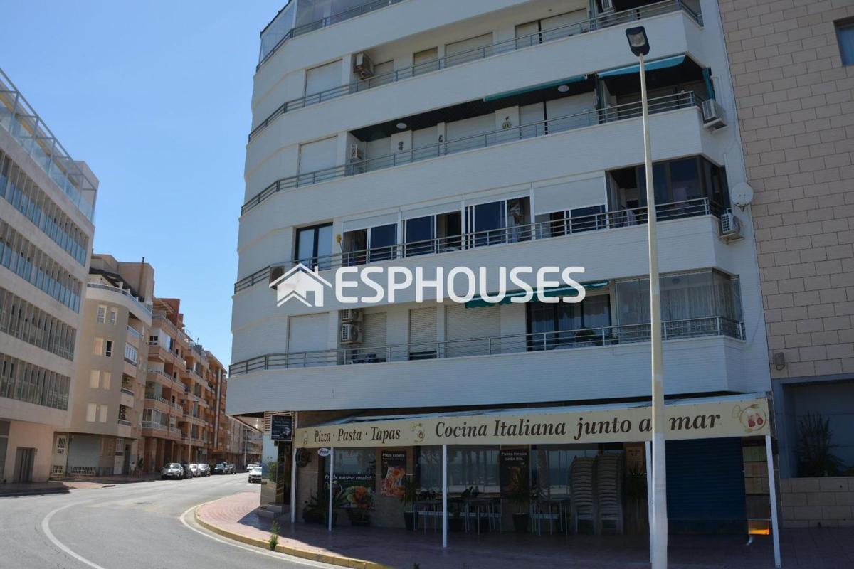 Properties for sale and rent in Spain photo 4