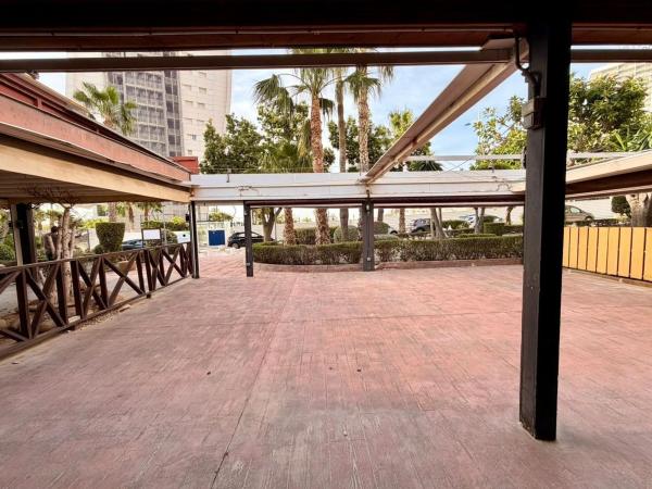 Local en Playa de Poniente, Benidorm photo 3