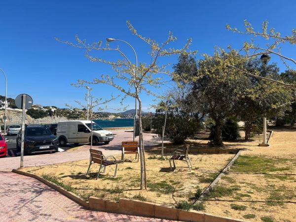 Local en Avenida Rosa de los Vientos, Playa de Fossa-Levante, Calpe photo 1