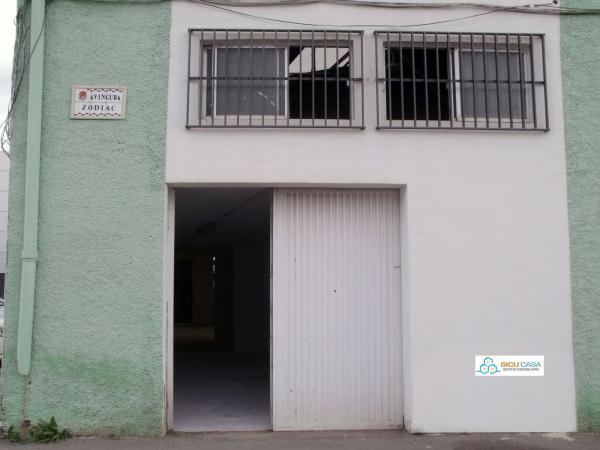 Nave en Avenida del Zodiaco, Ciudad de Asís - Font-Calent - El Bacarot, Alicante / Alacant photo 3