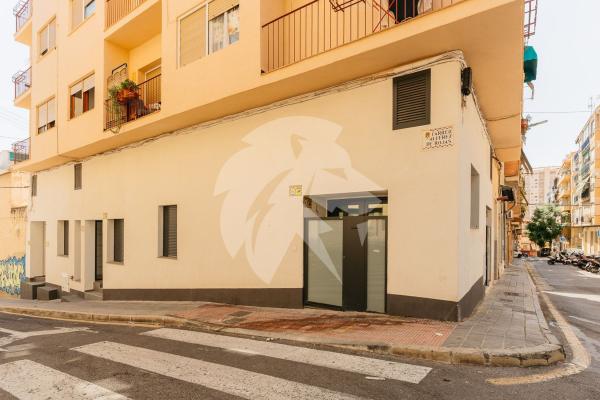Local en Campoamor, Alicante / Alacant photo 1