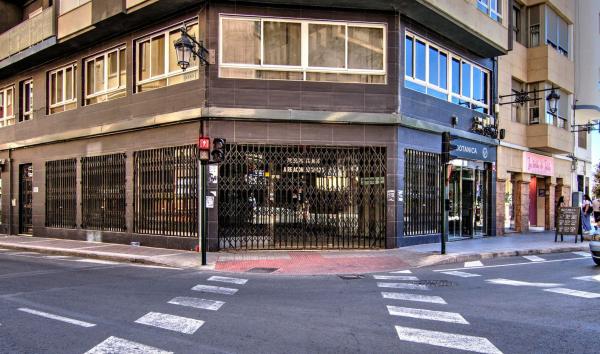 Local en Calle Juan Ramón Jiménez, Centro, Elche / Elx photo 1