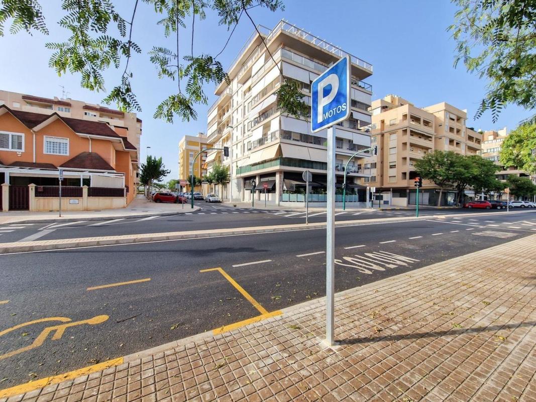 Propiedades en venta y alquiler en España photo 2
