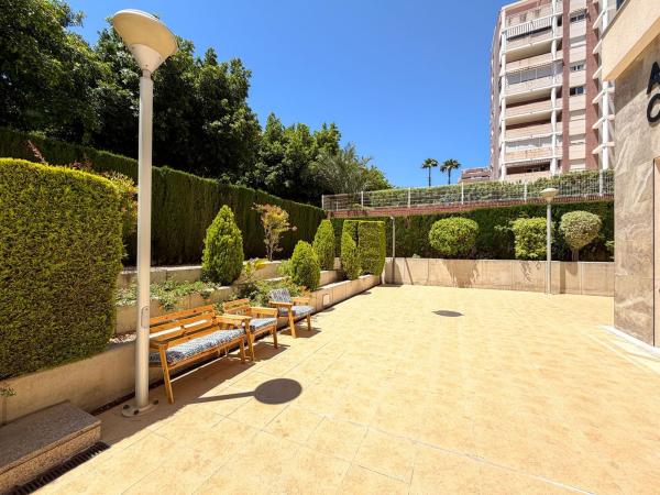 Local en Avenida Mestral s/n, Cala Palmera - Atrium, La Villajoyosa / Vila Joiosa photo 2