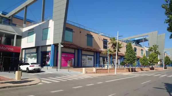 Local en Avenida País Valencià, Balcón de Finestrat-Terra Marina, Finestrat photo 1