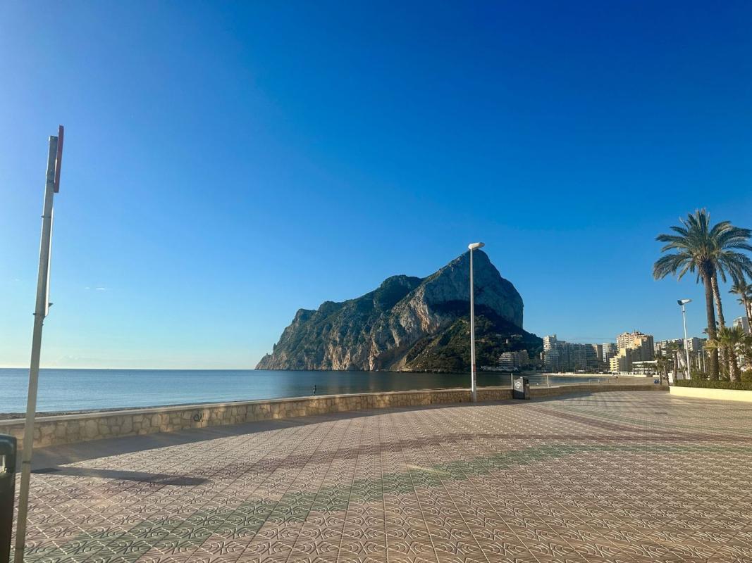 Properties for sale and rent in Spain photo 5