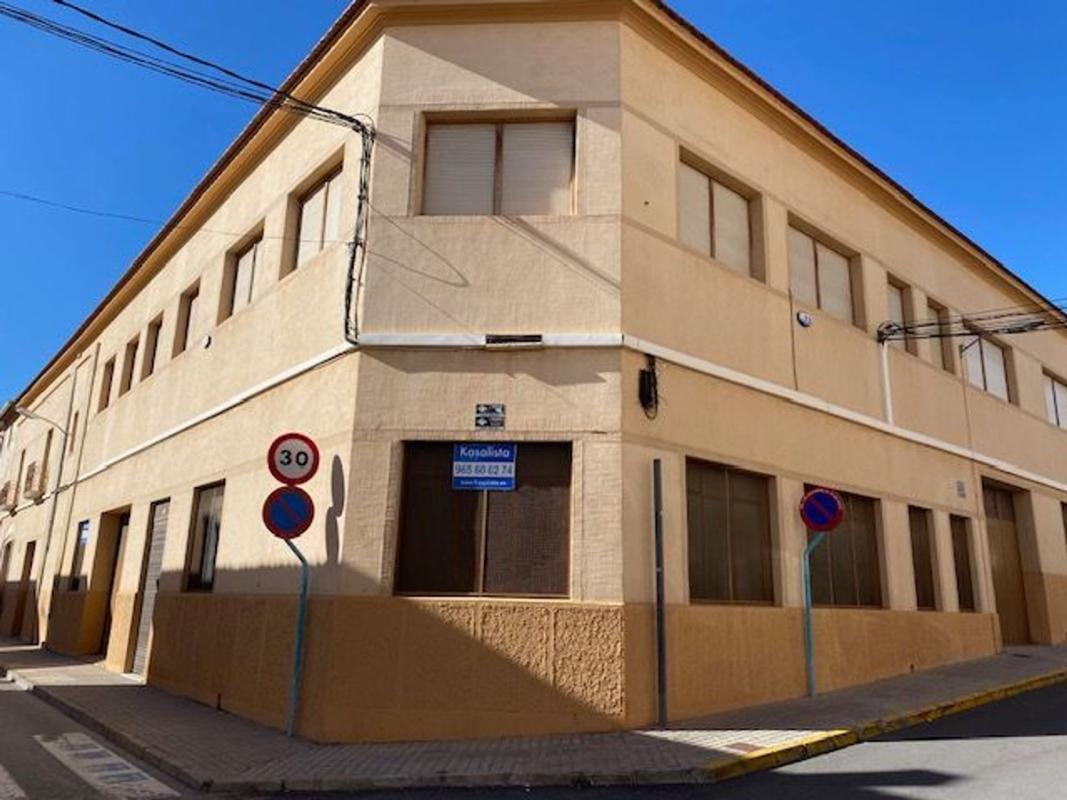 Propiedades en venta y alquiler en España photo 4