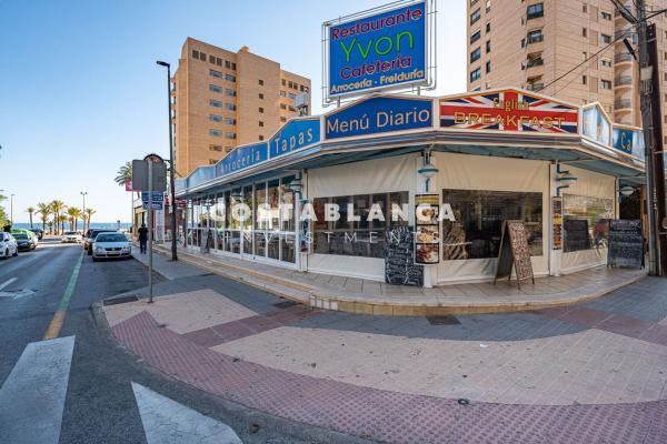 Local en Calle d'Aigües, Playa de Poniente, Benidorm photo 1
