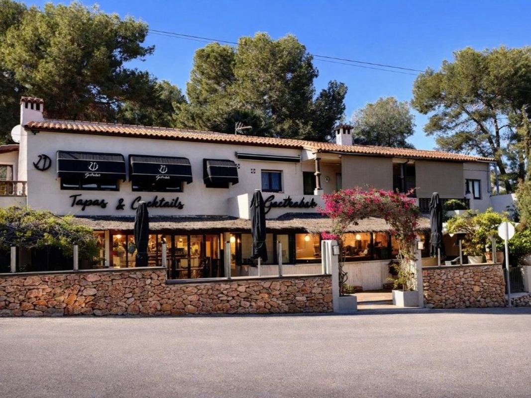 Properties for sale and rent in Spain photo 2
