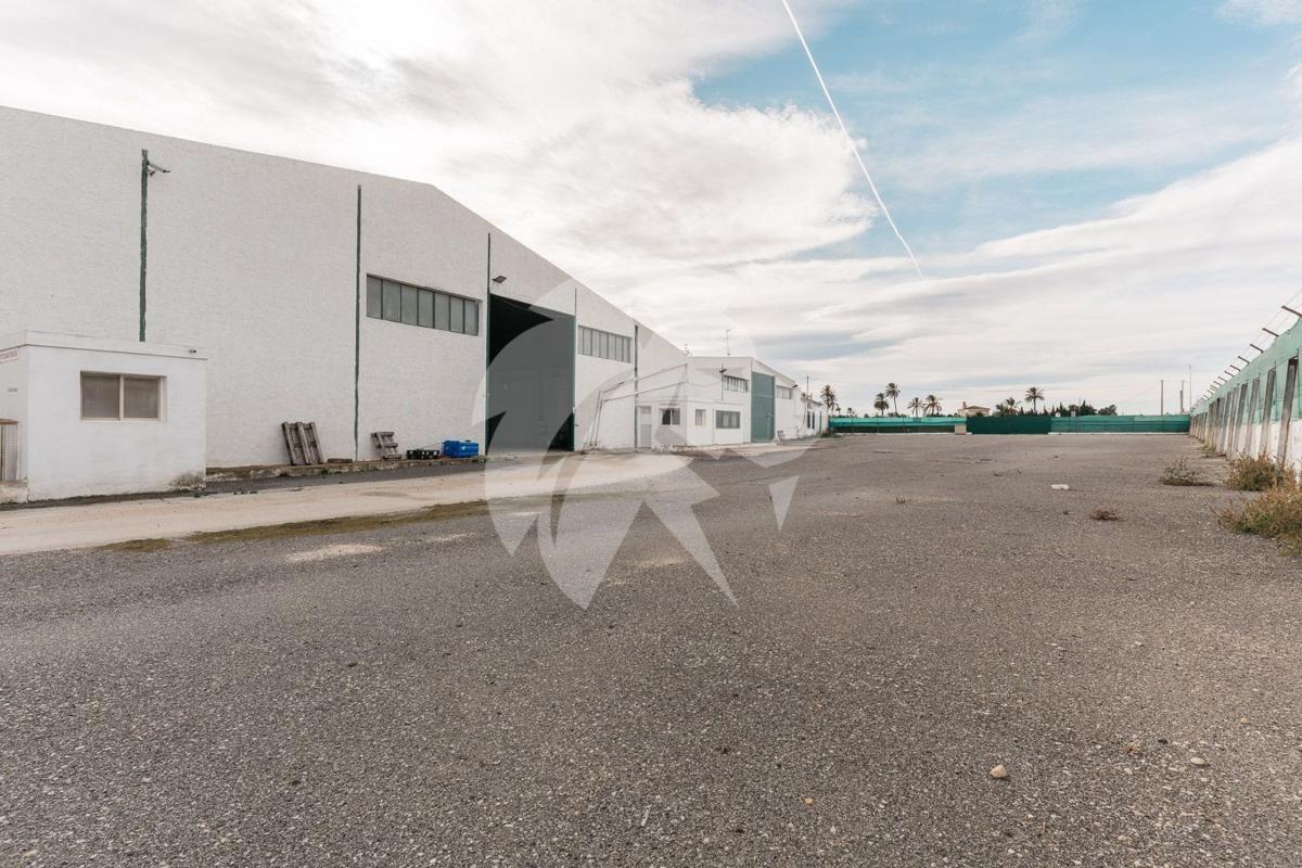 Недвижимость на продажу и в аренду в Испании photo 2