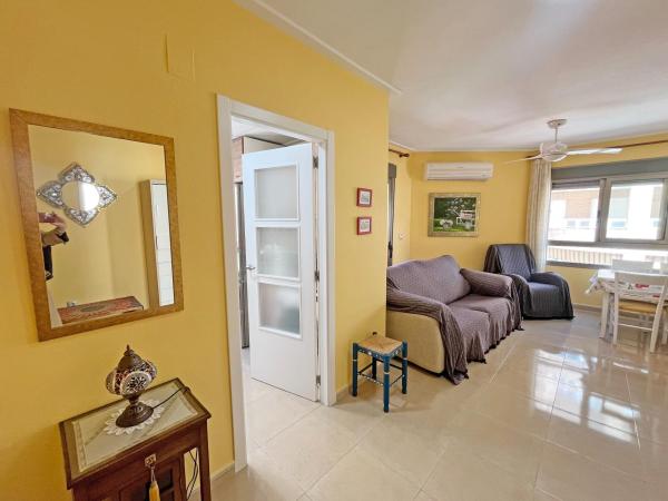 Sale of flat in Avenida de los Pinos, Guardamar del Segura
photo 1