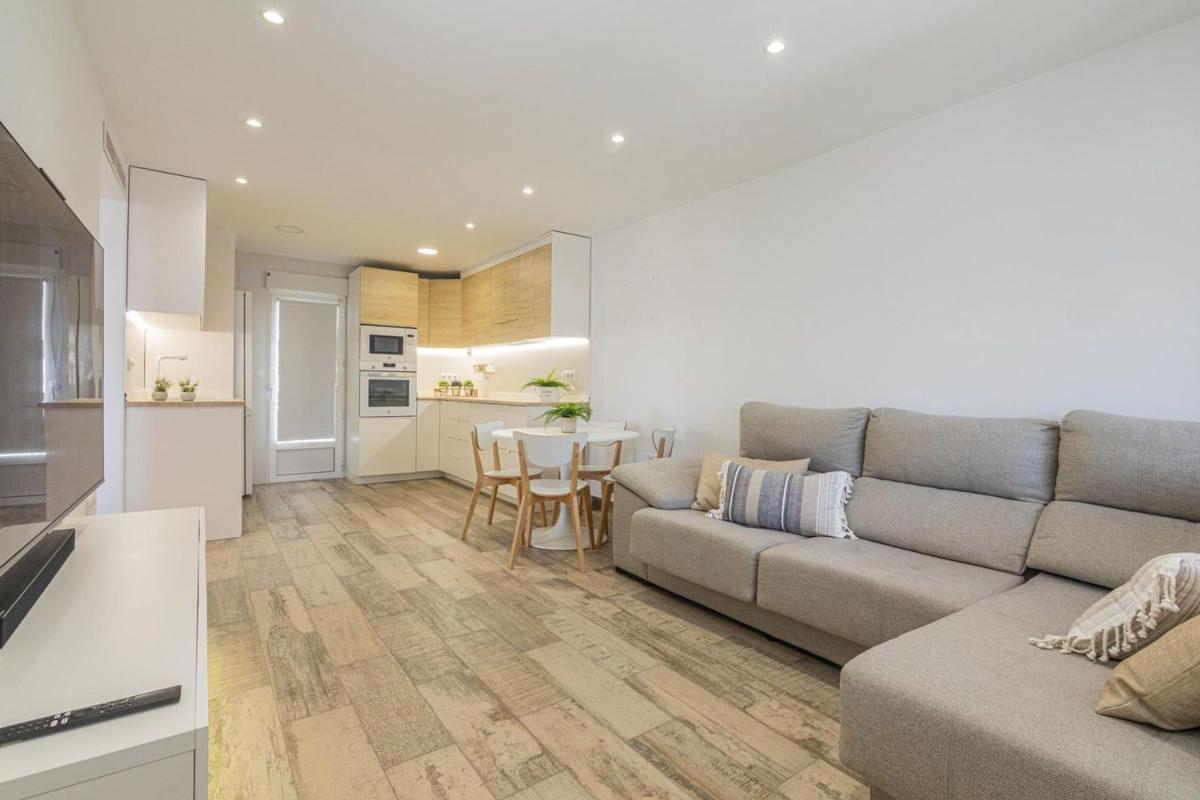 Продажа отдельного шале в Casa o chalet independiente en Calle Luis de Gongora I, 1, San Fulgencio, Сан-Фульхенсио photo 1