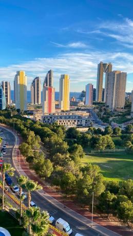 Sprzedaż mieszkania w Piso en Calle Presidente Adolfo Suárez, 12, Pueblo Poniente, Benidorm, Benidorm
photo 1