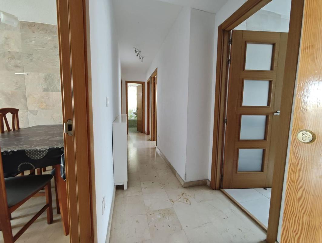 Venta de piso en Piso en Calle de Dénia, Playa de Poniente, Benidorm, Benidorm
photo 5