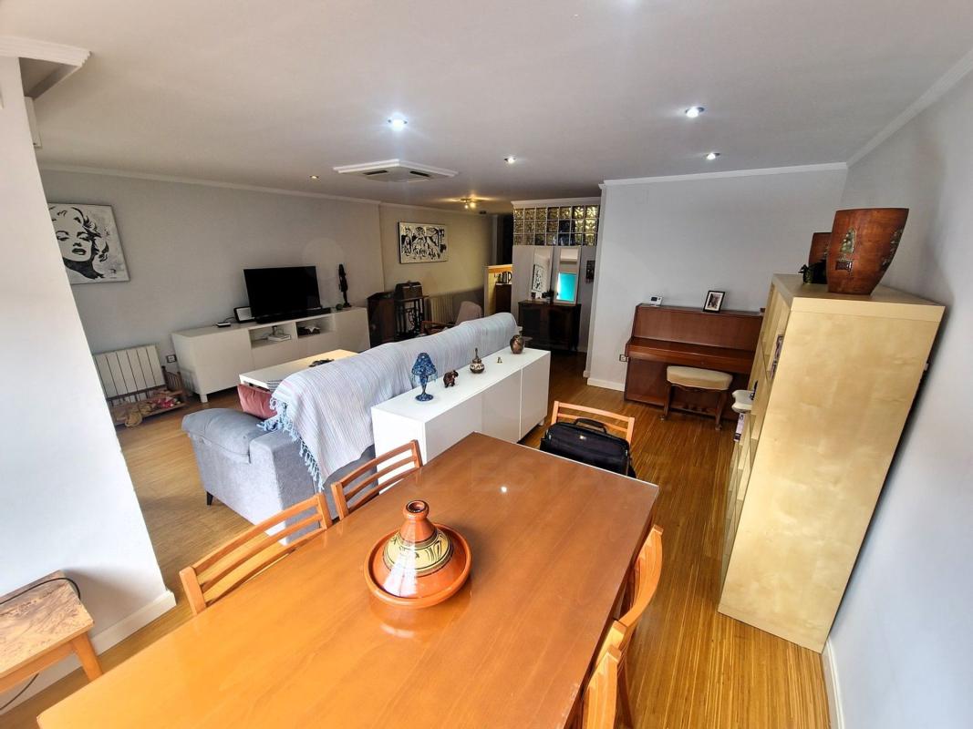 Продажа квартиры на Piso en Isabel La Católica, 1, Benalúa, Alicante / Alacant, Аликанте / Алакант
photo 2