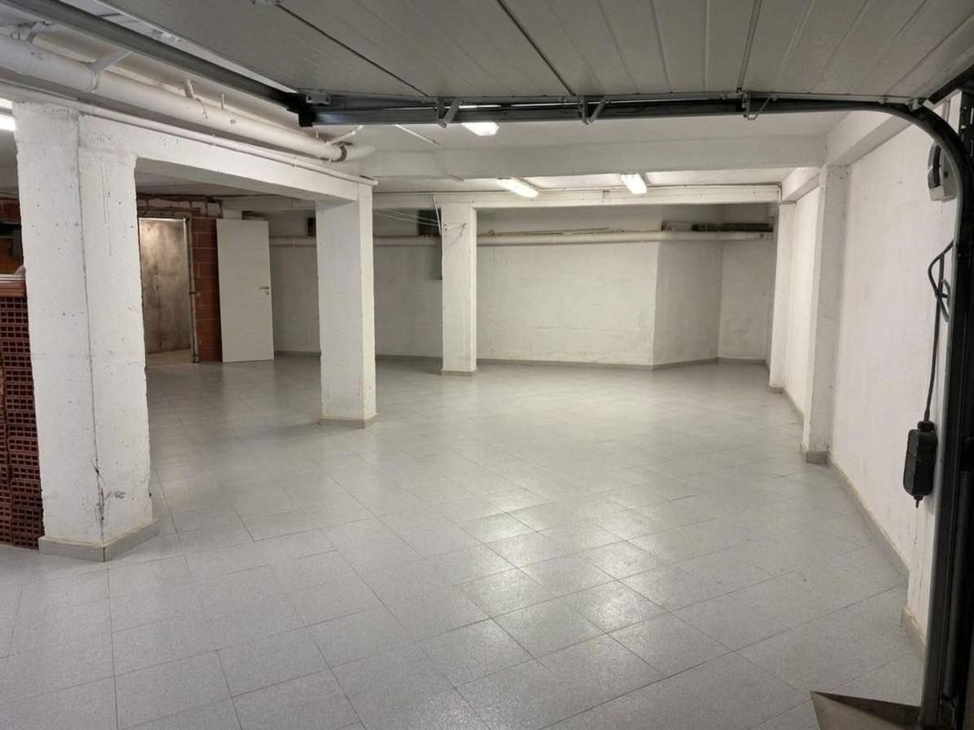 Properties for sale and rent in Spain photo 5