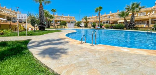 Terraced house for sale at Los Balcones - The Heights of Eden , Torrevieja photo 1