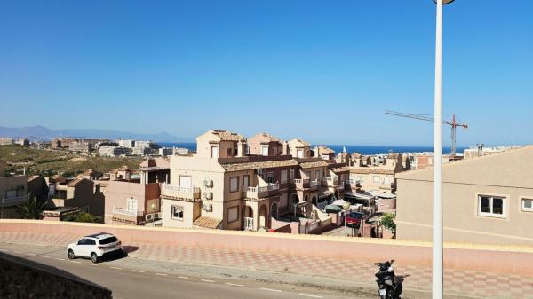 Chalet adosado en Monte y Mar, Gran Alacant photo 2