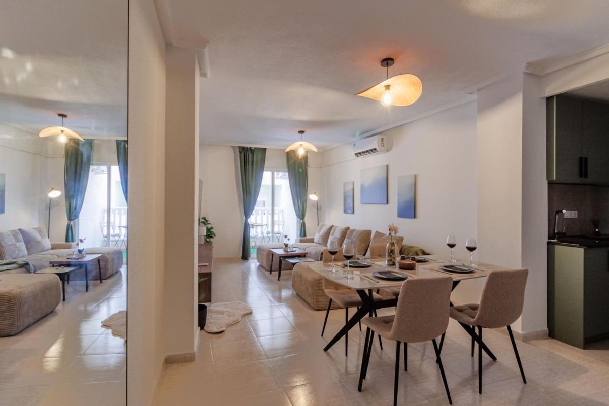 Venta de piso en Playa del Cura, Torrevieja
photo 2
