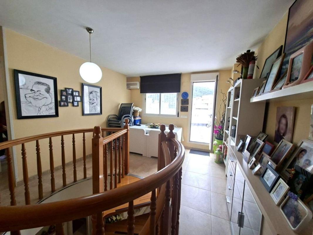 Venta de duplex en , La Villajoyosa / Vila Joiosa photo 4