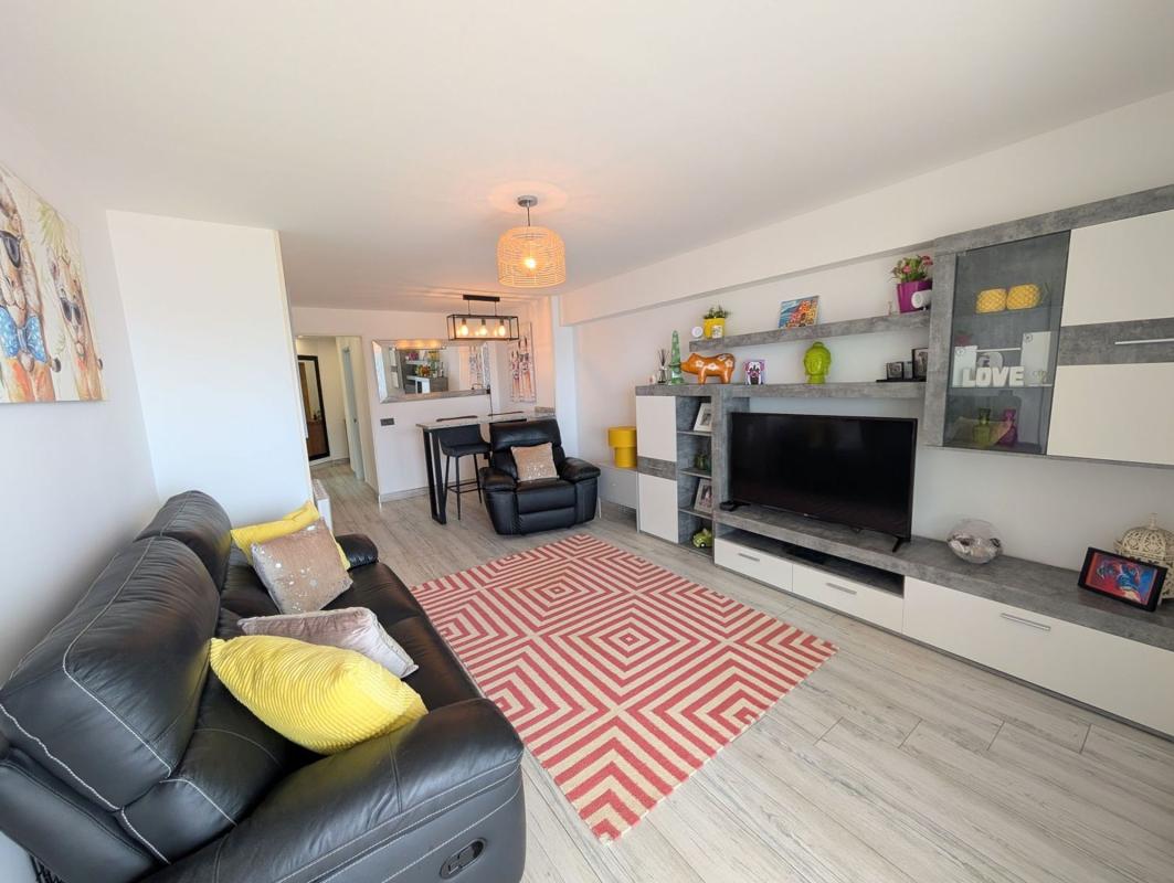 Sale of apartment in Altea Village, Altea
photo 2
