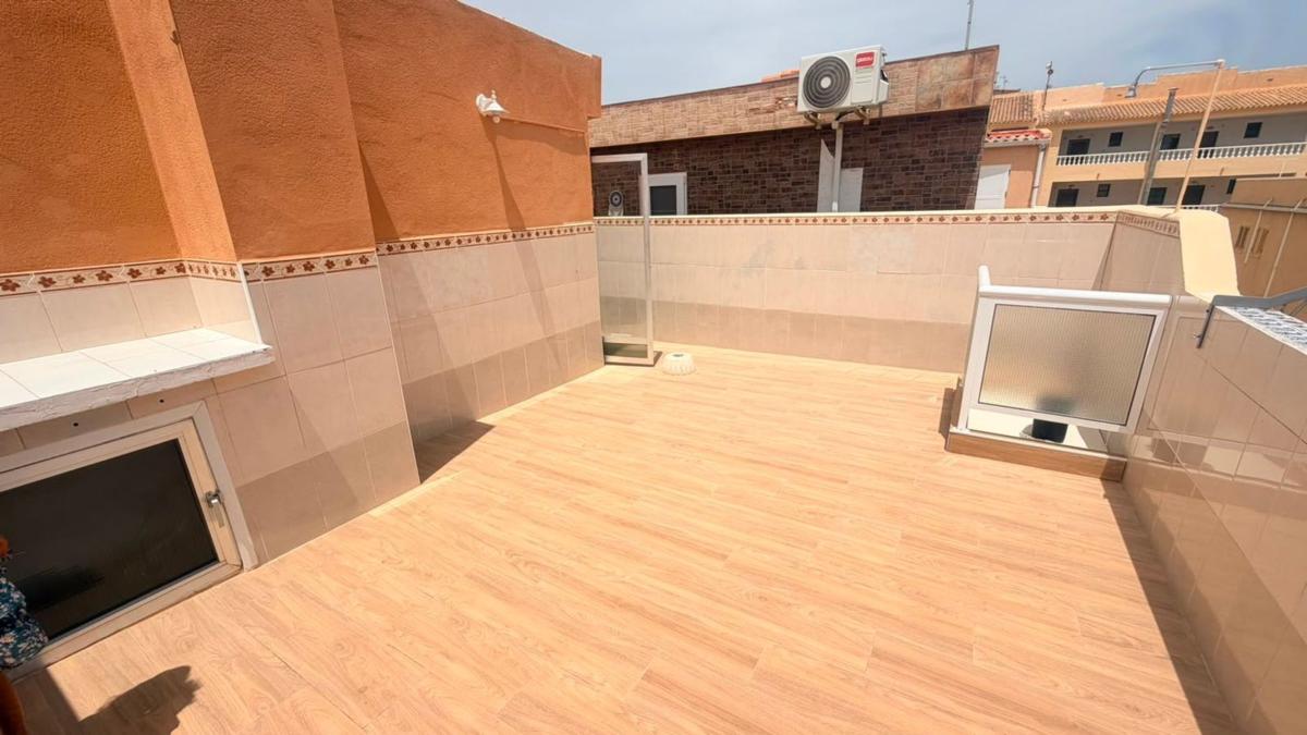 Sprzedaż duplexu w Dúplex en Avenida de Francia, 62, Los Europeos, Torrevieja, Torrevieja photo 2