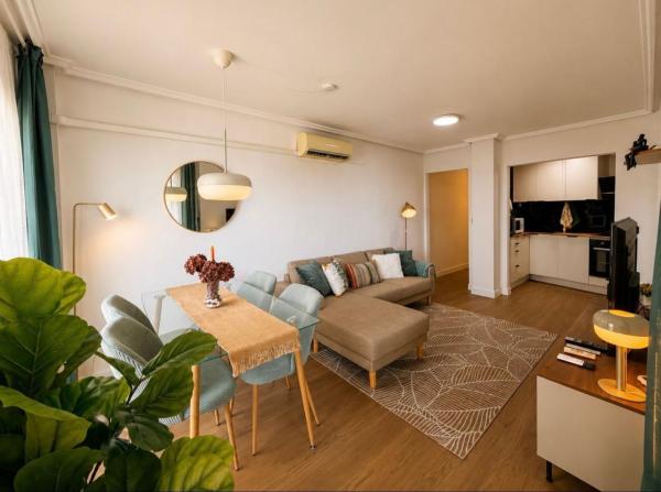 Apartment for sale in  Piso en Calle la Loma, 40, Avenida Habaneras - Curva de Palangre, Torrevieja, Torrevieja photo 2