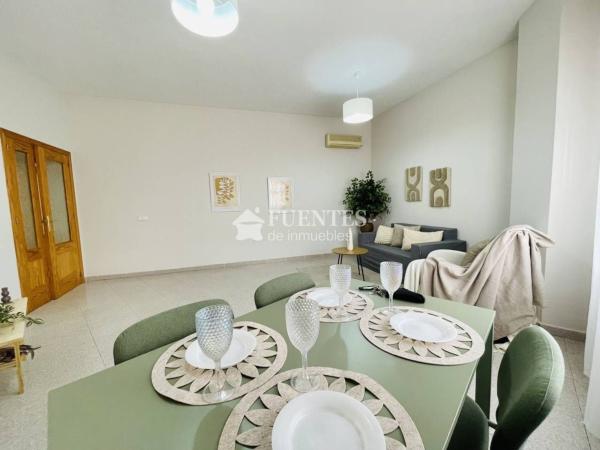 Sale of flat in Piso en Calle Doctor Brotons Poveda, Campello Pueblo, El Campello, El Campello
thumbnail 1