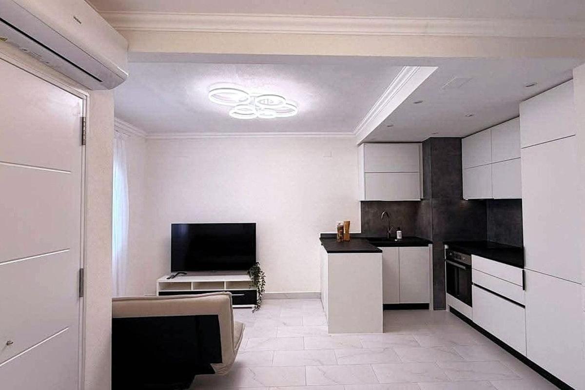 Sale of townhouse in New Torrevieja - Aguas Nuevas , Torrevieja photo 3