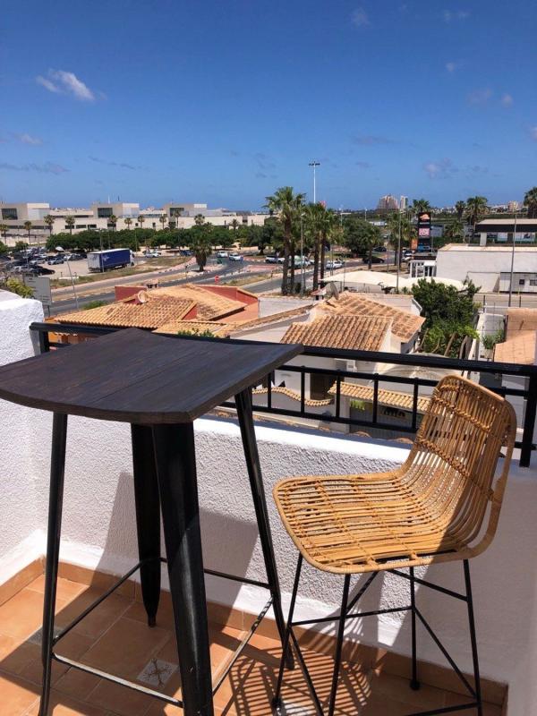 Sprzedaż niezależnego domku jednorodzinnego w  Casa o chalet independiente en Calle Salvador Dalí, 8, Los Balcones - Los Altos del Edén, Torrevieja, Torrevieja photo 5