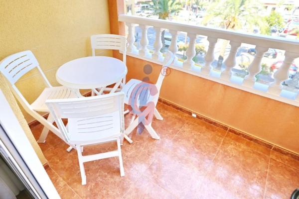 Sprzedaż mieszkania w Piso en Calle Pintor Sorolla, 3, Las Viñas, Guardamar del Segura, Guardamar del Segura
 photo 2