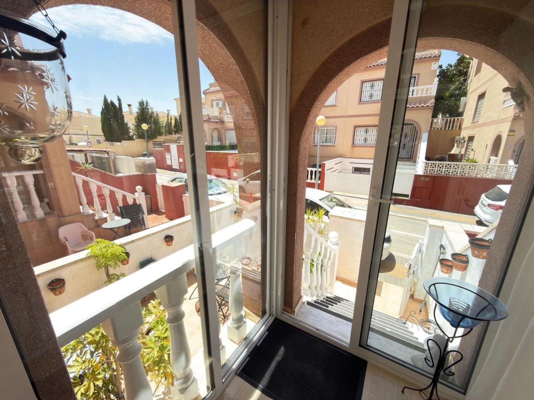 Sale of townhouse in , Monforte del Cid photo 4