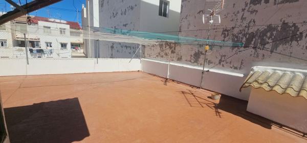 Продажа квартиры на Piso en Calle Pi y Margall, 55, Centro, San Vicente del Raspeig, Сан-Висенте-дель-Распейг
thumbnail 3