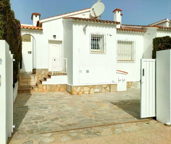 Chalet adosado en Entrador de Merle, Les Bassetes-El Marjal, Denia photo 1