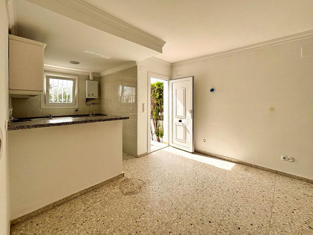 Sprzedaż szeregowego domku w  Chalet adosado en Entrador de Merle, Les Bassetes-El Marjal, Denia , Dénia photo 5