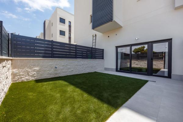 Venta de piso en Piso en Partida Paraíso, Plans - Gasparot, La Villajoyosa / Vila Joiosa, La Villajoyosa / Vila Joiosa
 photo 4