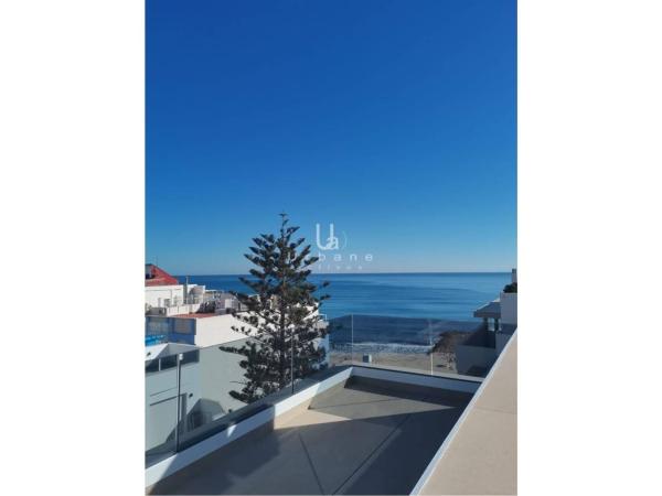 Аттик на продажу в Ático en Calle Mar Baltico, Playa de los Locos, Torrevieja, Торревьеха thumbnail 2