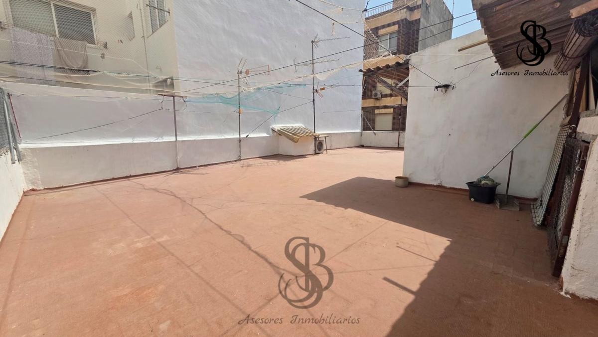 Sale of apartment in Center, San Vicente del Raspeig
photo 2
