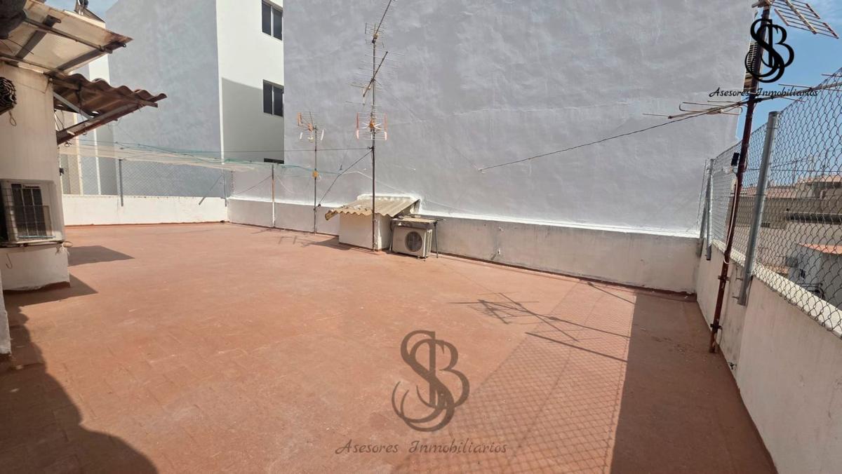 Sale of apartment in Center, San Vicente del Raspeig
photo 3